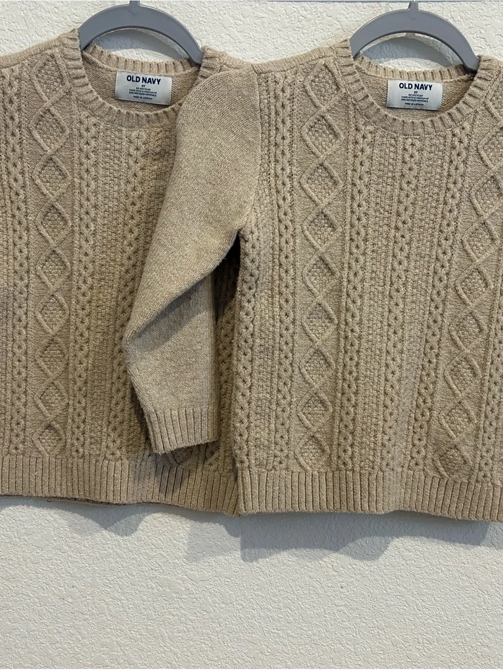 Old Navy classic crewneck
